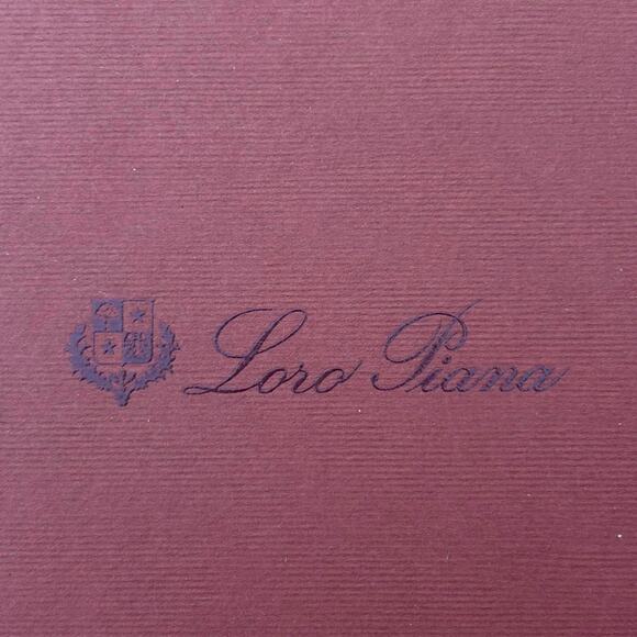 Brand New Loro Piana Scarf in Original Packaging / Box - Picture 2 of 6